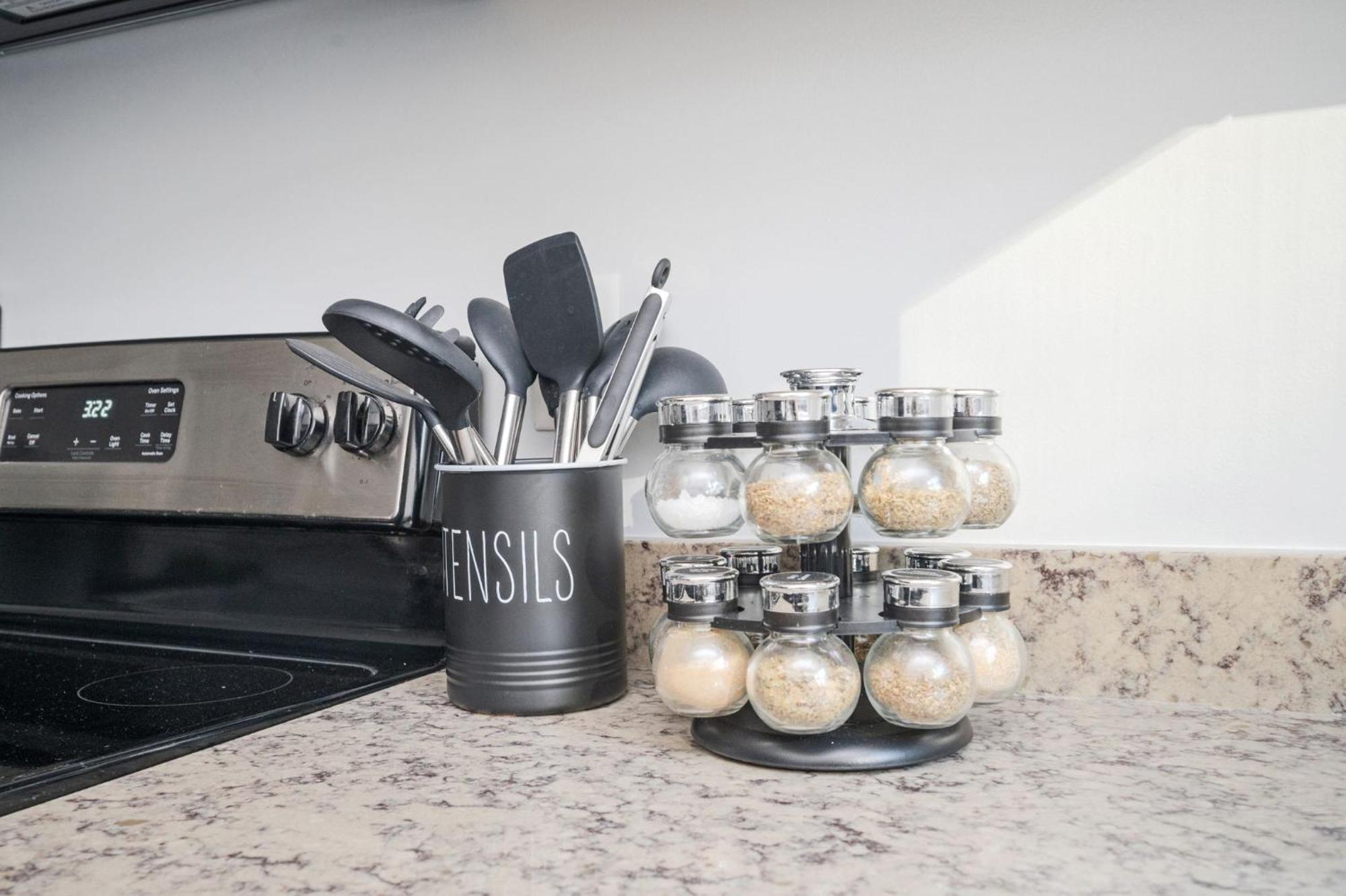 Quiet & Quaint Apartment, 5 Mins To Airport And 15 Mins To Downtown Atlanta Eksteriør bilde