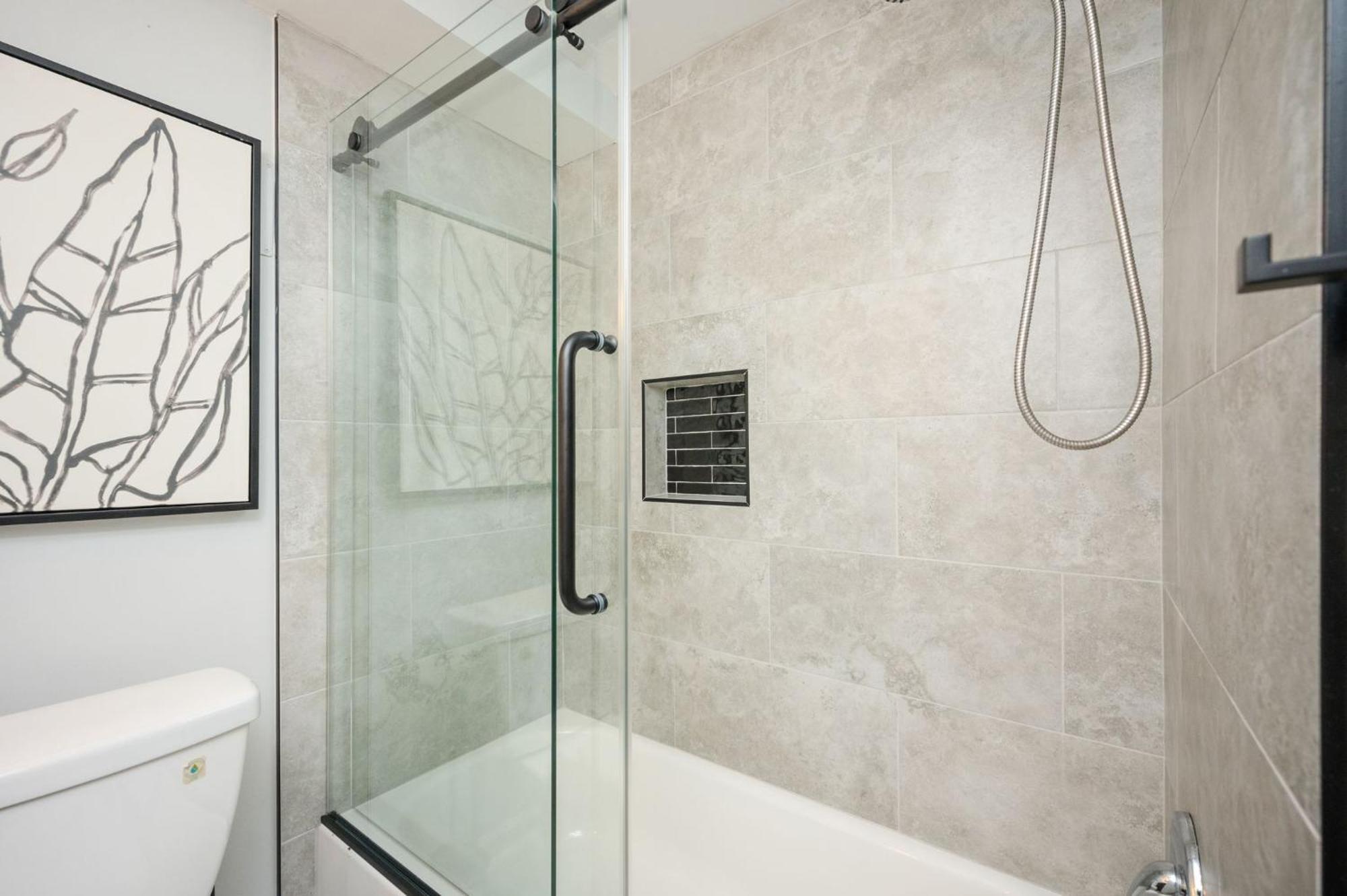 Quiet & Quaint Apartment, 5 Mins To Airport And 15 Mins To Downtown Atlanta Eksteriør bilde