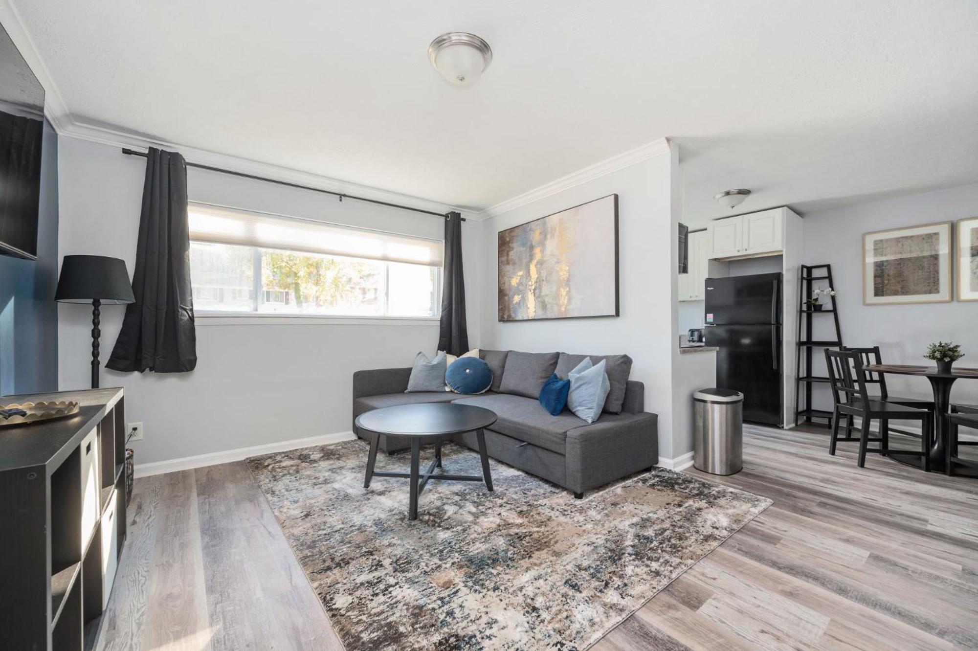 Quiet & Quaint Apartment, 5 Mins To Airport And 15 Mins To Downtown Atlanta Eksteriør bilde